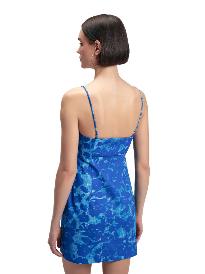 Платье с цветами